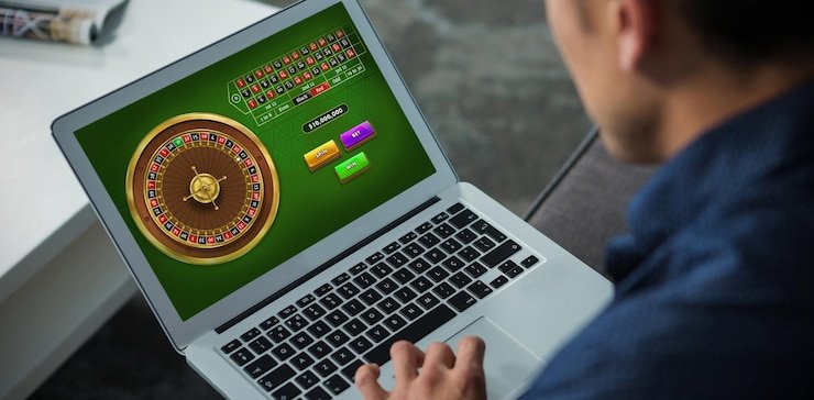 Dealer kasino langsung berinteraksi dengan pengguna via streaming berkualitas